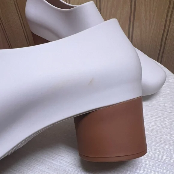 Melissa mid ankle booties - Picture 4 of 7